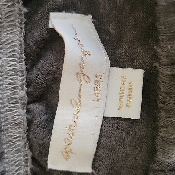 💥HOST PICK💥 Spiritual Gangster romper - Picture 10 of 13